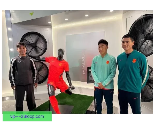 朱辰杰稳固防线展现铁血担当守护球队胜利核心力量