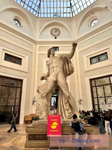 佛罗伦萨与锡耶纳的托斯卡纳德比 主场氛围与旧日渊源交织